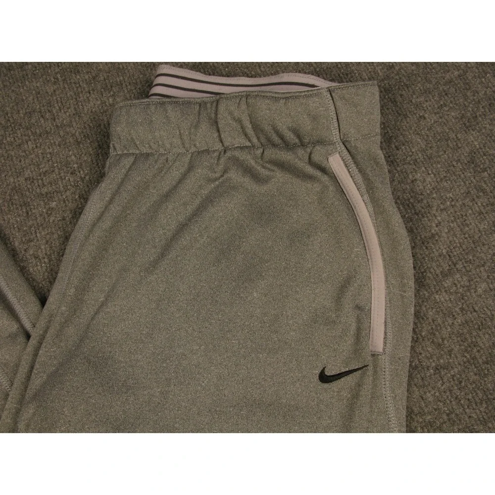 Nike Therma-FIT Men Gray Fleece Sweatpants Joggers Size L Pockets Athletic #2200